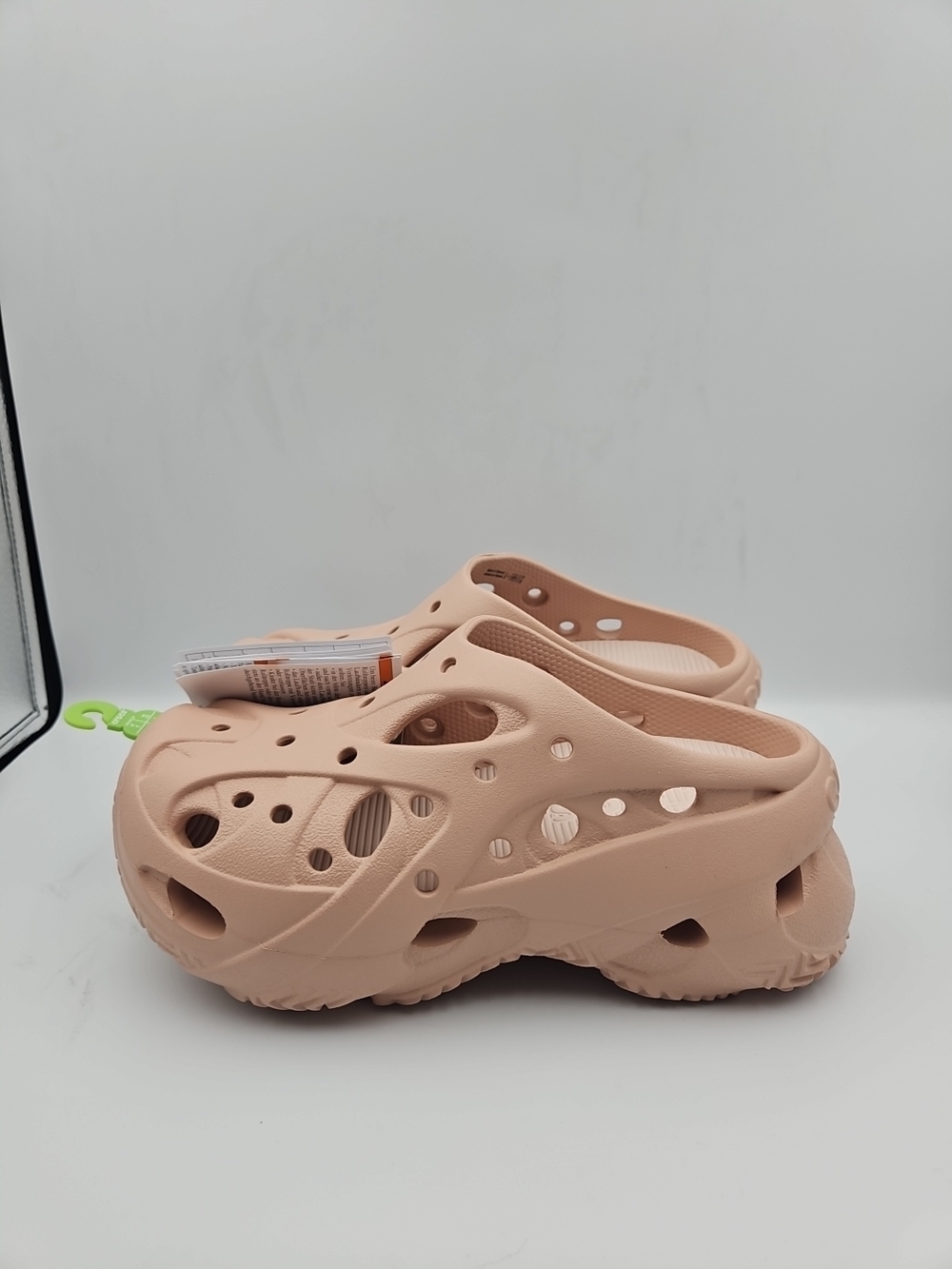 CROCS Peach Caged Clog
